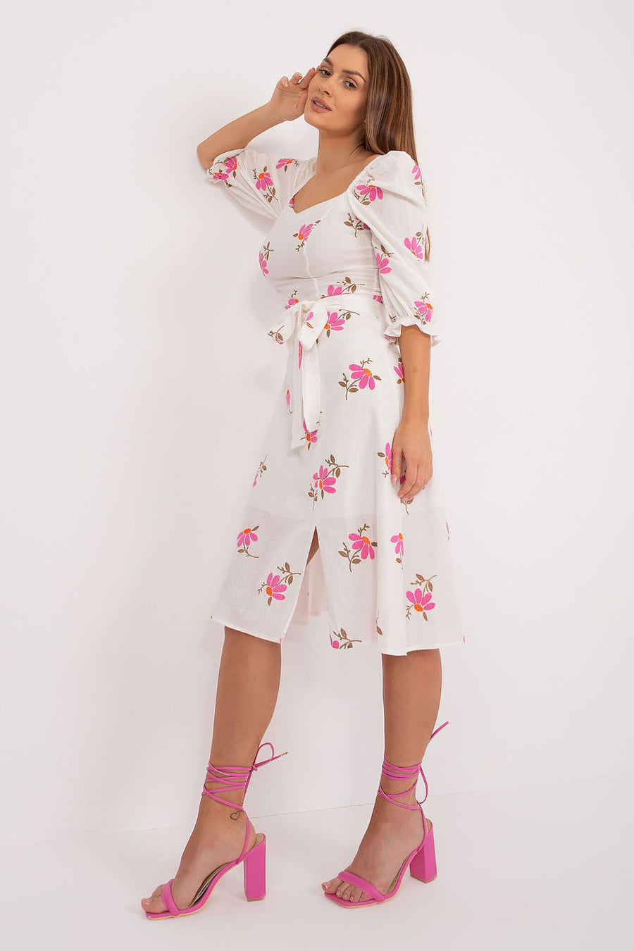  Robe de jour model 195788 Lakerta 