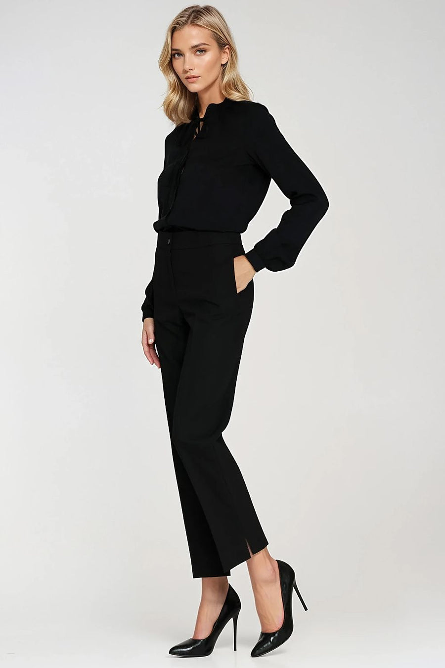  Pantalon femme model 217600 Nife 